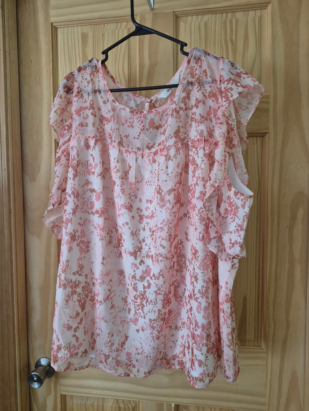 Women's Pink Floral Ruffle Sleeve Blouse